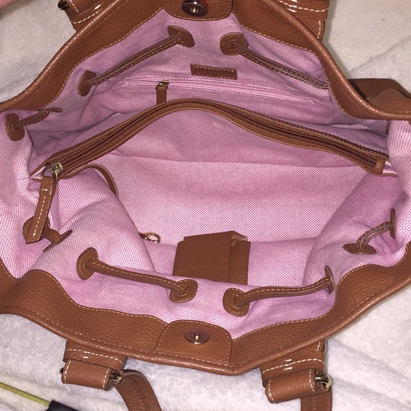 Dooney and Bourke CHIARA Pebble Grain Shoulder Bag - Picture 8 of 8